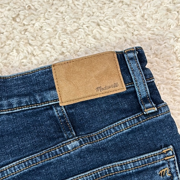 MADEWELL 28 The Perfect Vintage Jean with high waist and cropped hem, dark wash - Picture 10 of 12